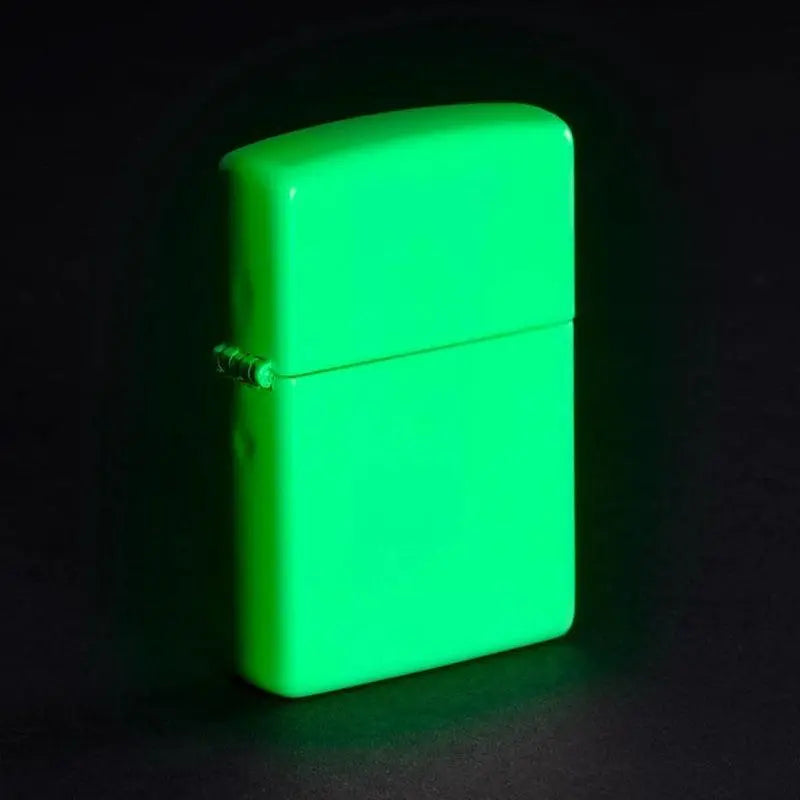 Zippo Classic Glow In The Dark Lighter-